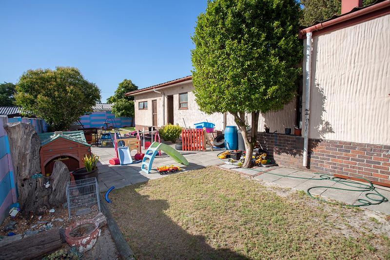 3 Bedroom Property for Sale in Protea Heights Western Cape